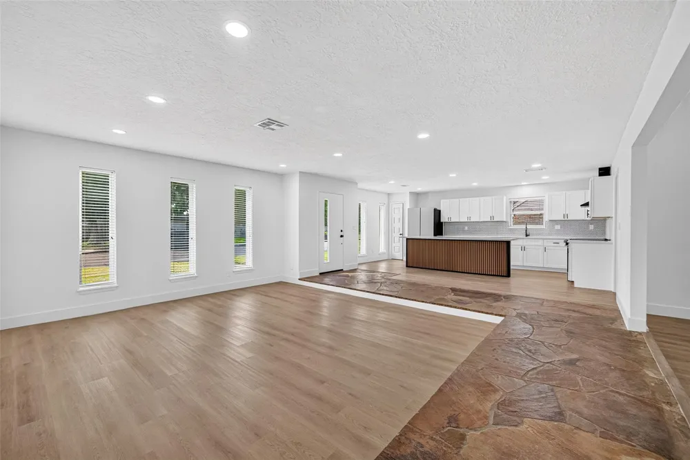 1407 Neptune Lane Houston, TX 77062