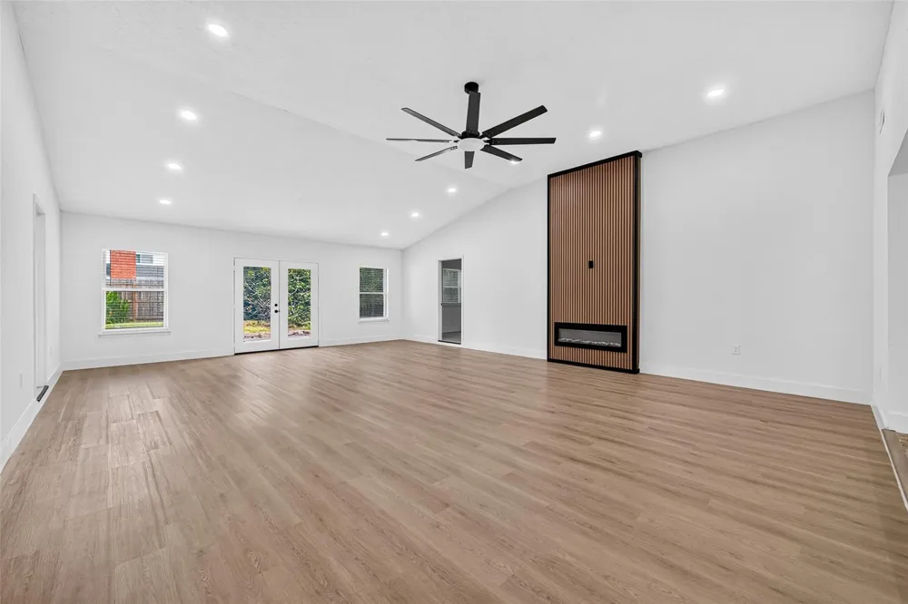 1407 Neptune Lane Houston, TX 77062