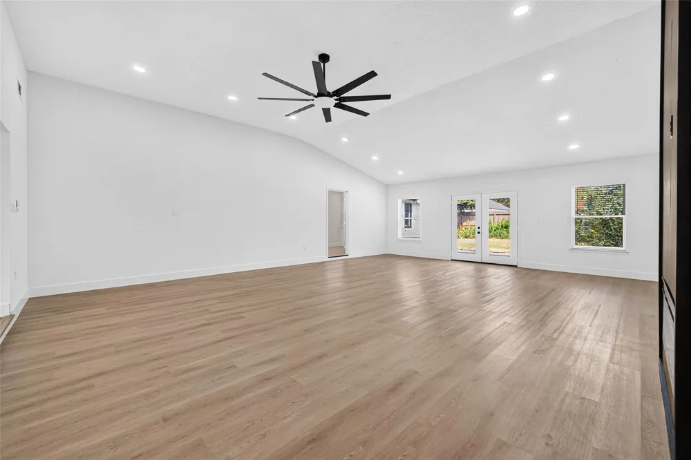 1407 Neptune Lane Houston, TX 77062