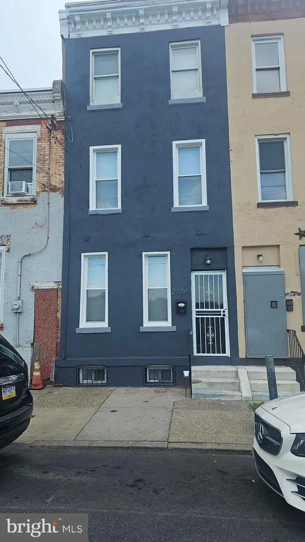 2456 4TH STREET Philadelphia, PA 19133