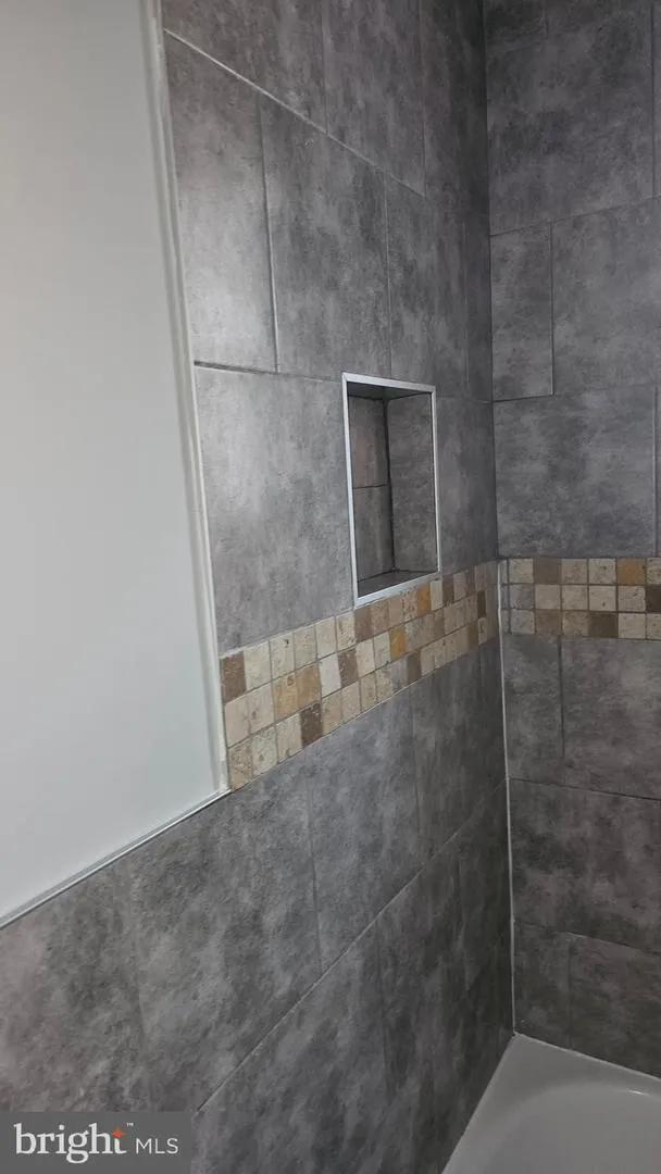 2456 4TH STREET Philadelphia, PA 19133