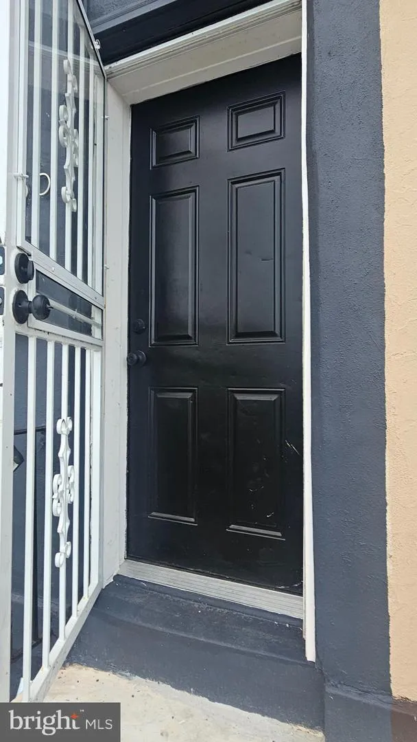 2456 4TH STREET Philadelphia, PA 19133