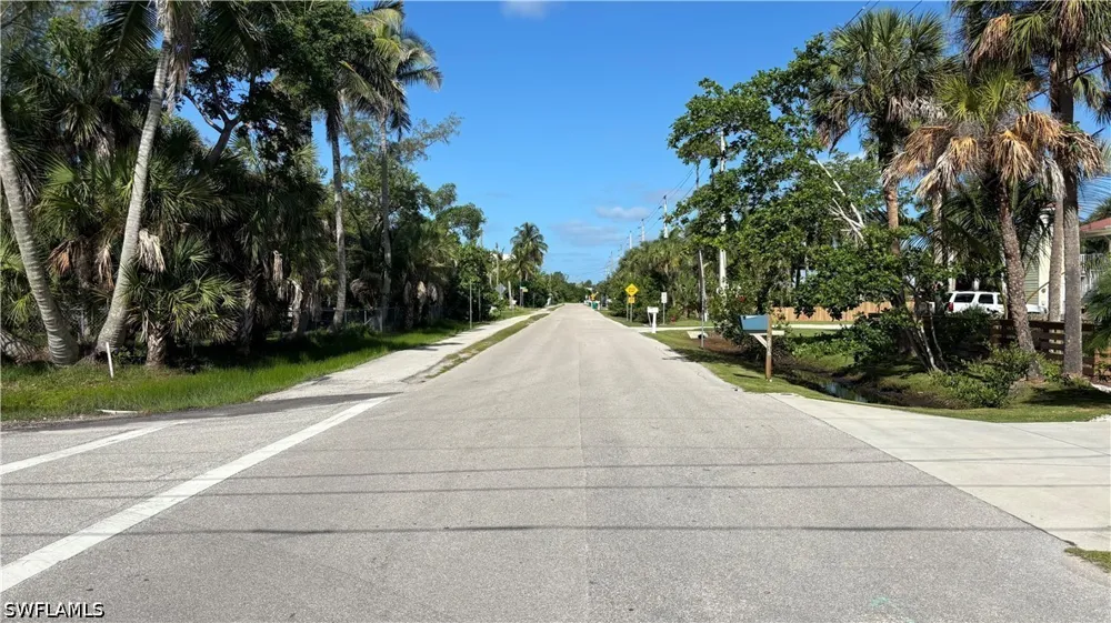 Becca Avenue Naples, FL 34112