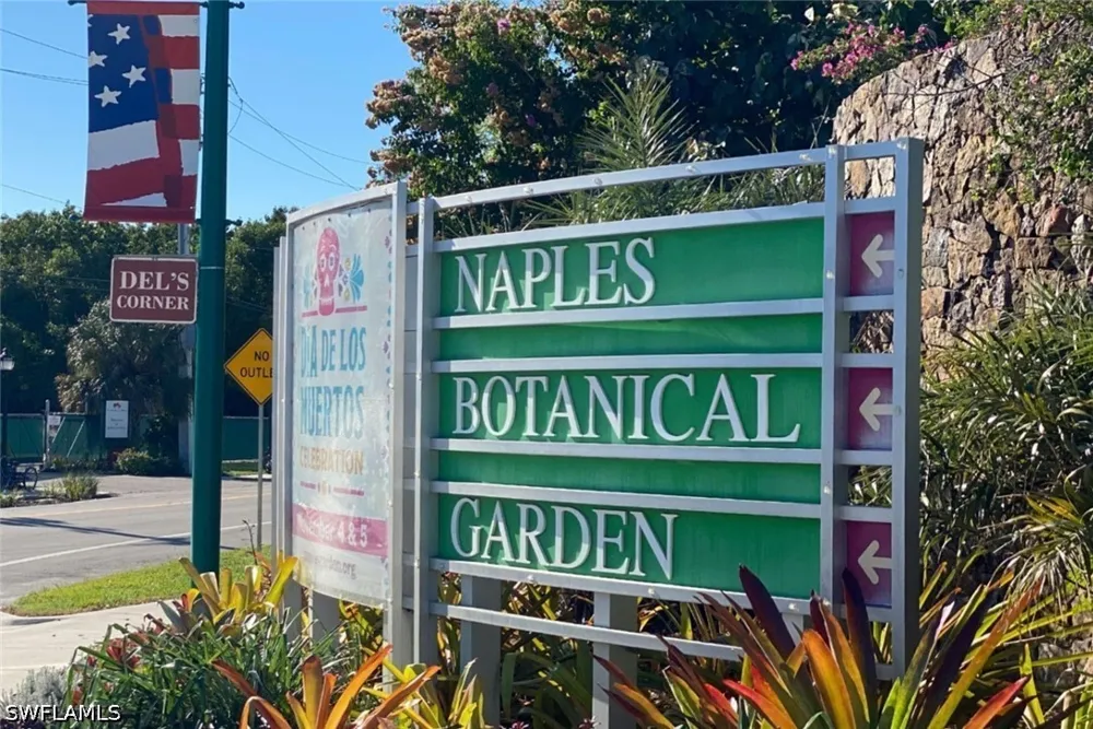 Becca Avenue Naples, FL 34112