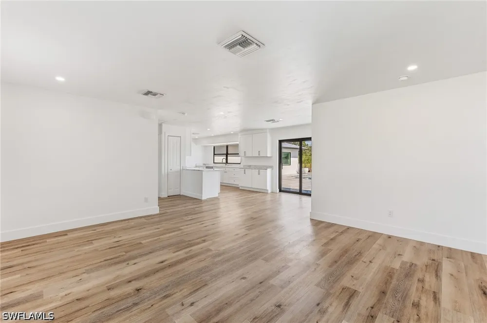 Spring Creek Drive Bonita Springs, FL 34134