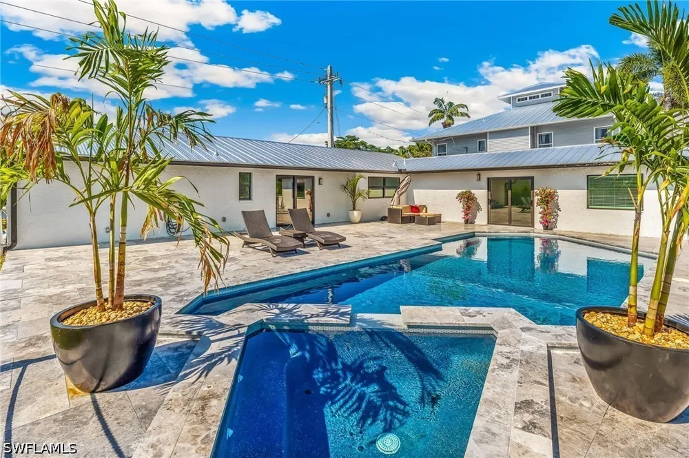 Spring Creek Drive Bonita Springs, FL 34134