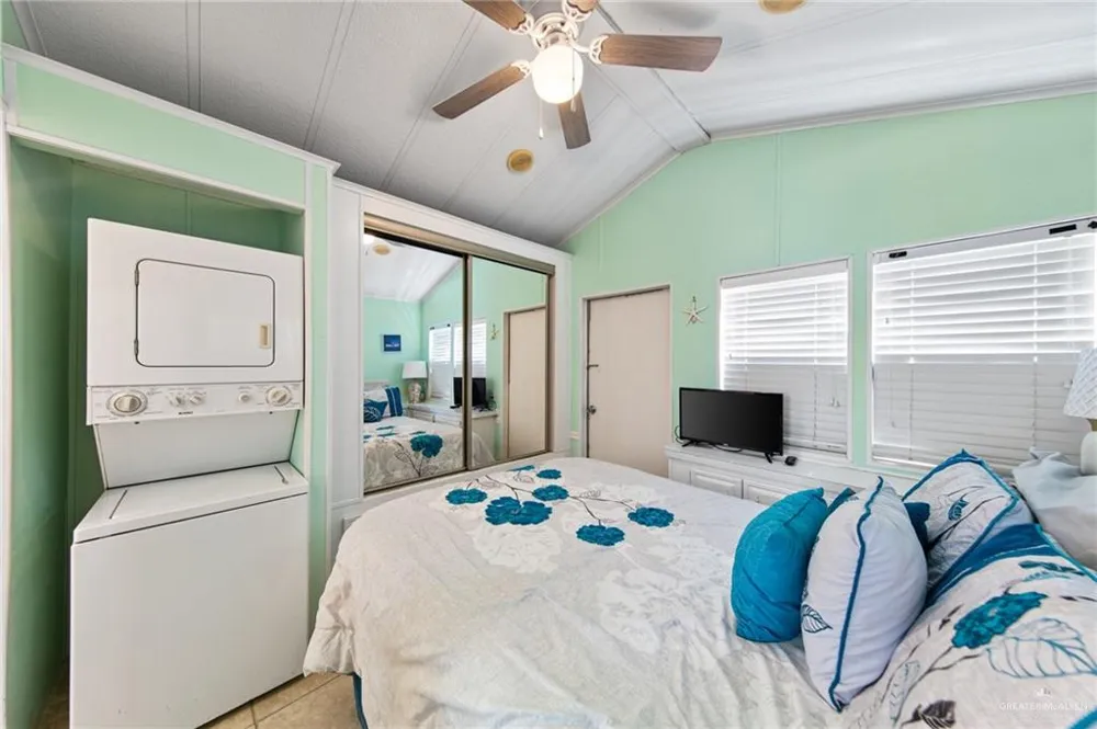 756 E Clam Circle Port Isabel, TX 78578
