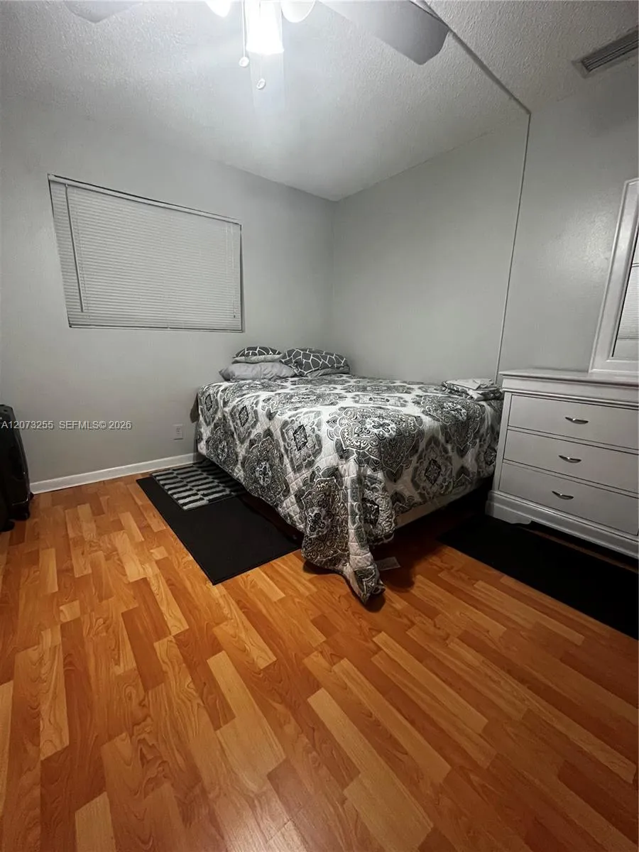 7103 SW 3rd Ct North Lauderdale, FL 33068