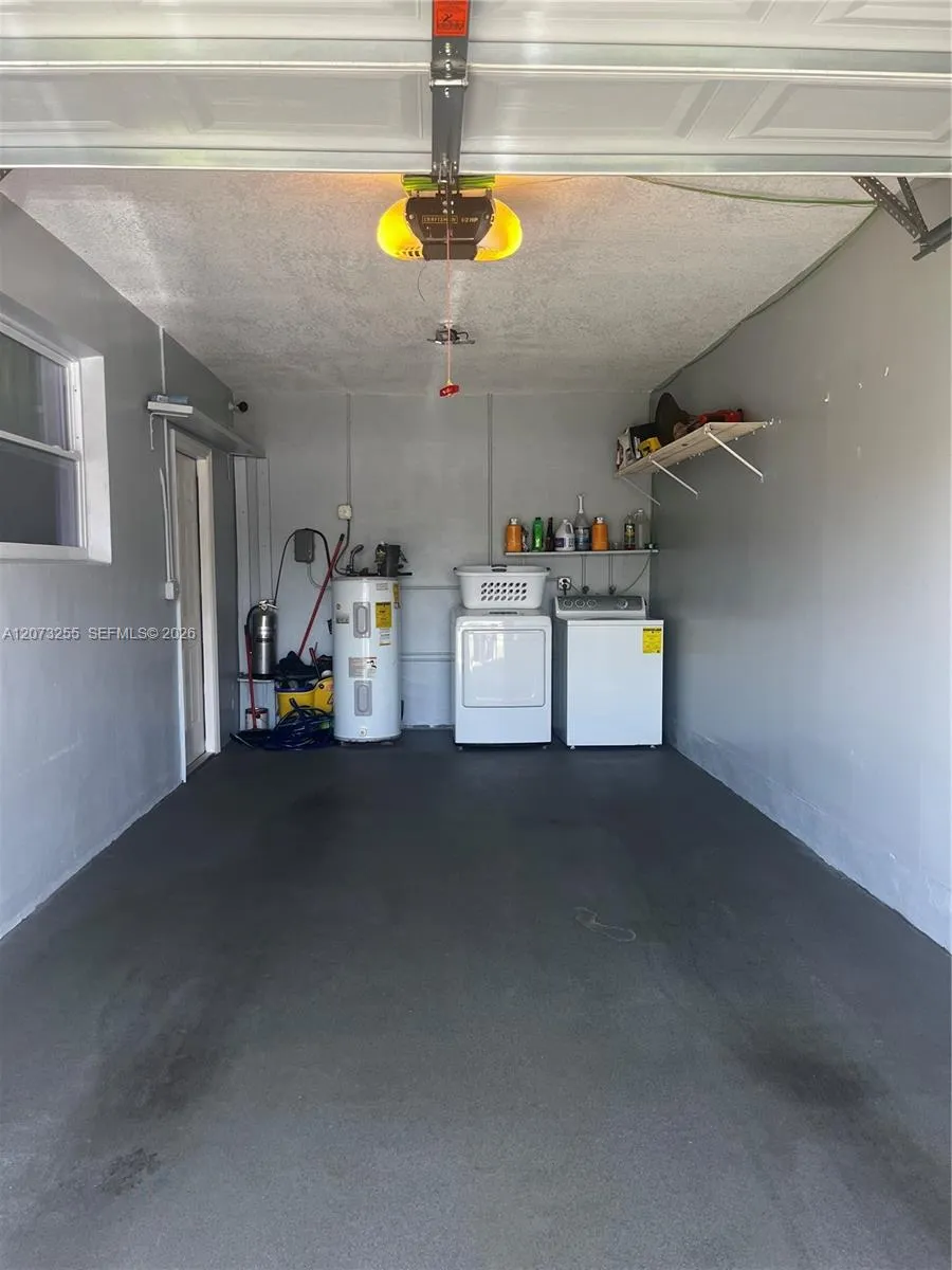 7103 SW 3rd Ct North Lauderdale, FL 33068