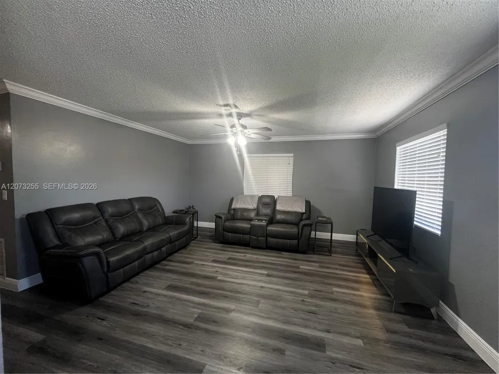 7103 SW 3rd Ct North Lauderdale, FL 33068