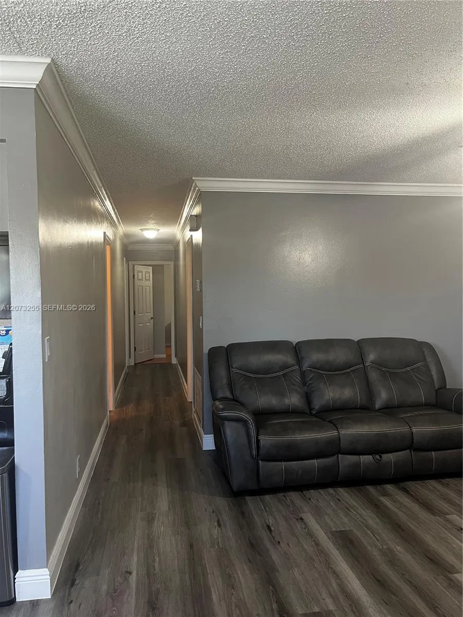 7103 SW 3rd Ct North Lauderdale, FL 33068