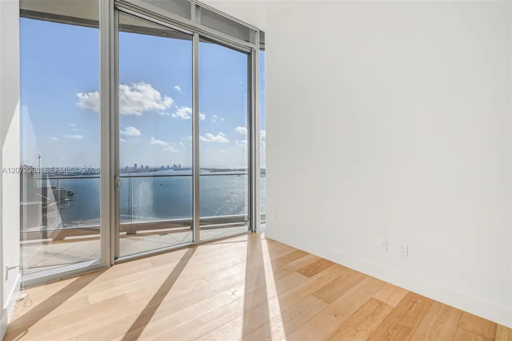 175 SE 25 Road #PH4301 Miami, FL 33129