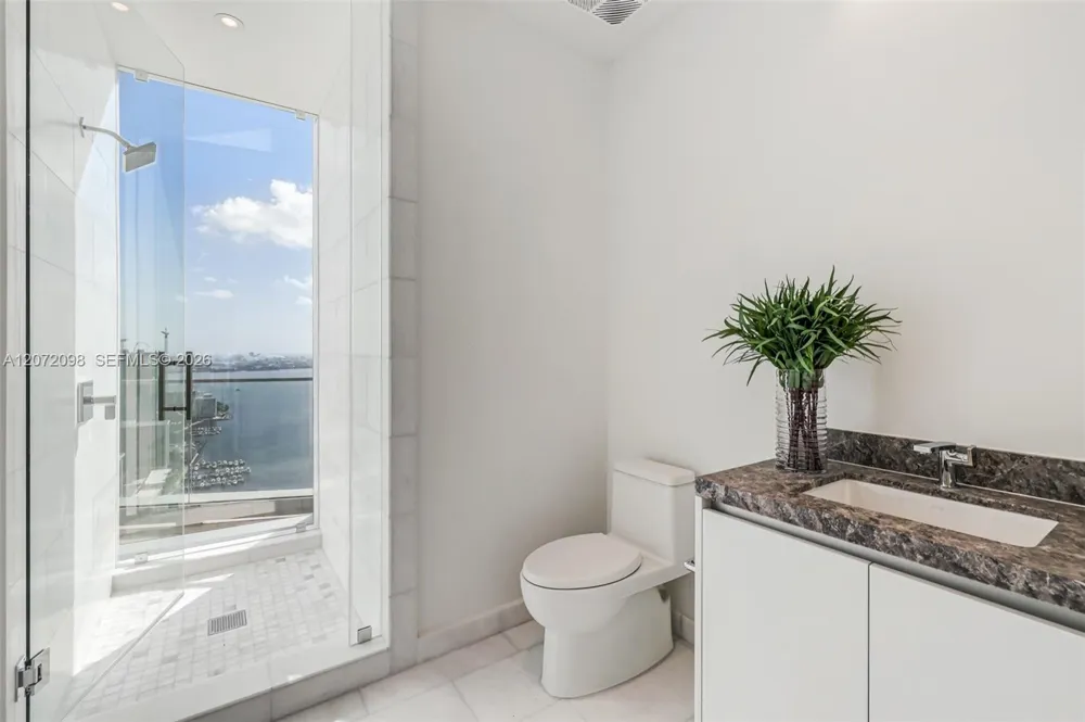 175 SE 25 Road #PH4301 Miami, FL 33129