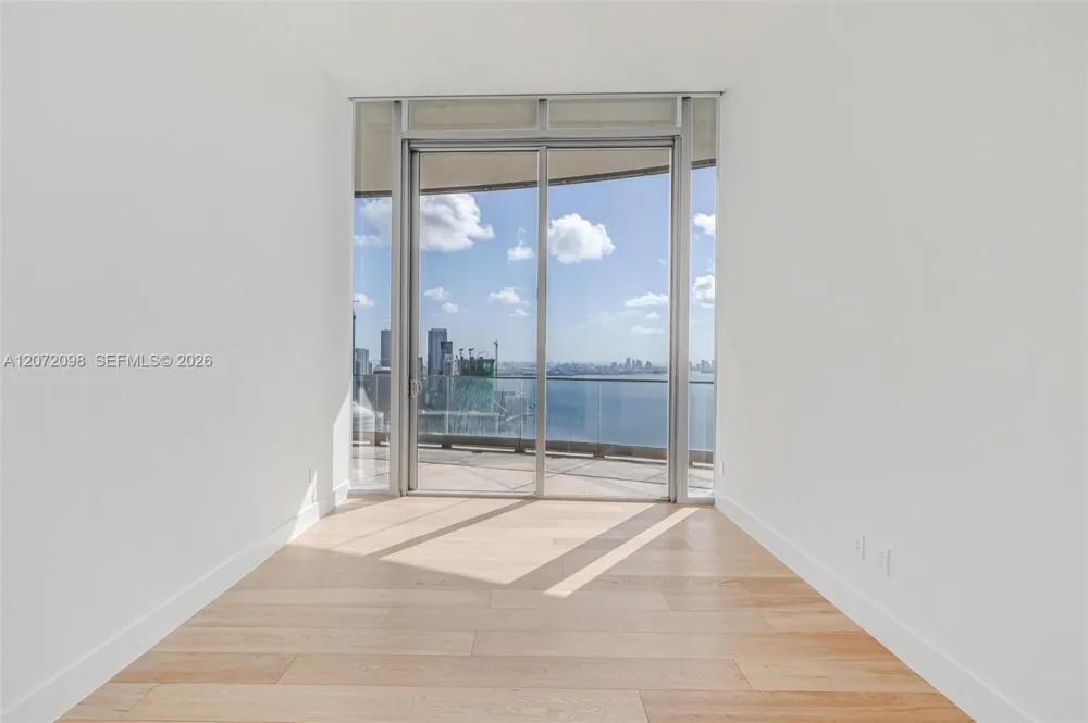 175 SE 25 Road #PH4301 Miami, FL 33129