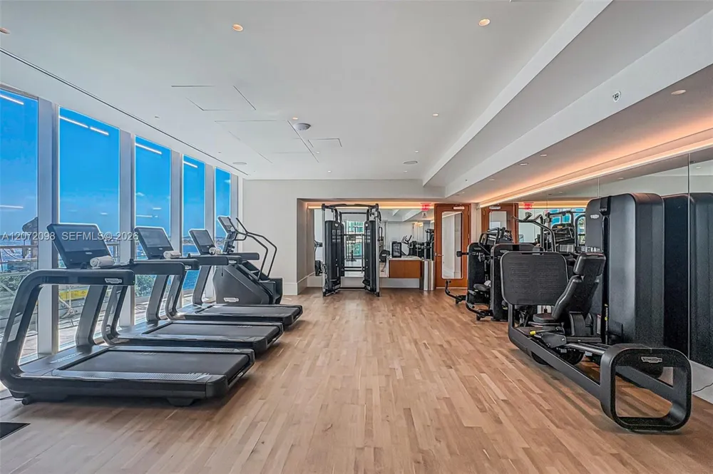 175 SE 25 Road #PH4301 Miami, FL 33129