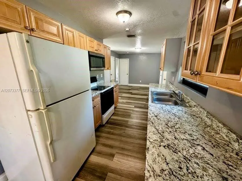 2026 Schooner Dr. #0 La Belle, FL 33935