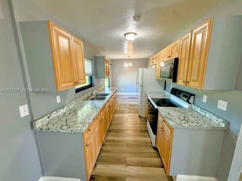 2026 Schooner Dr. #0 La Belle, FL 33935