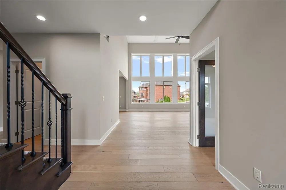 16199 VIA COLICO Macomb Township, MI 48042