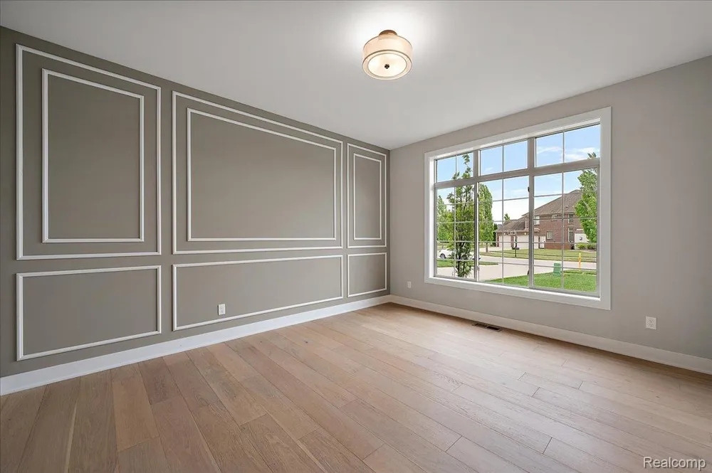 16199 VIA COLICO Macomb Township, MI 48042