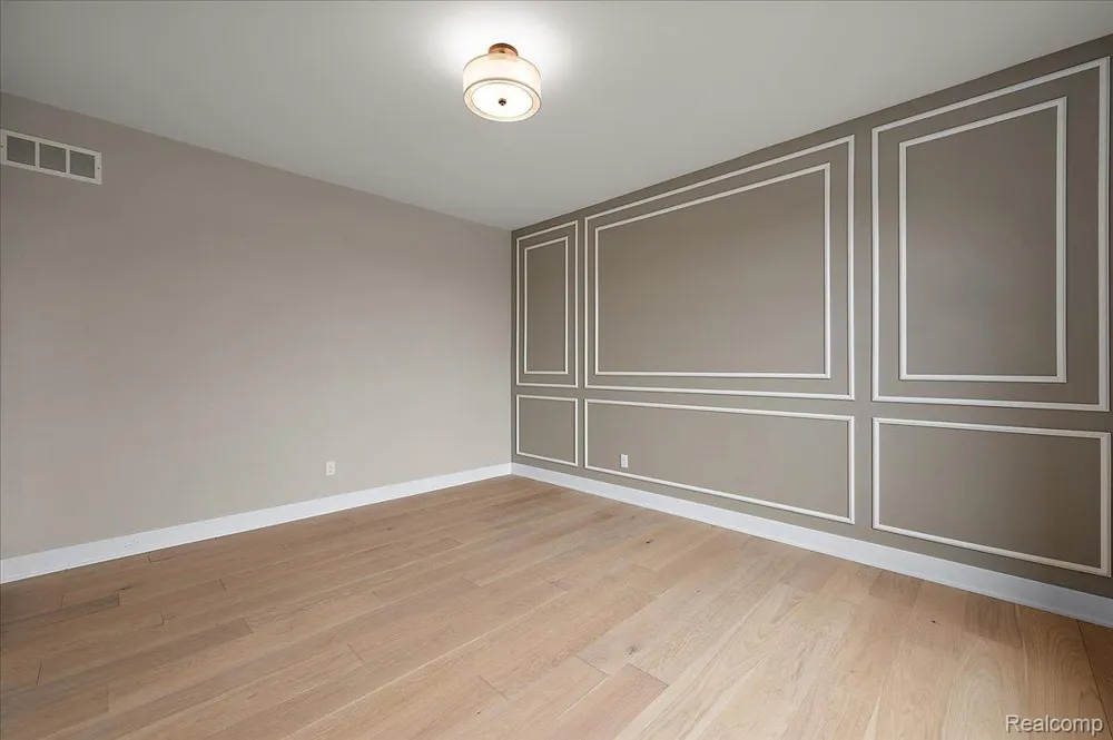 16199 VIA COLICO Macomb Township, MI 48042