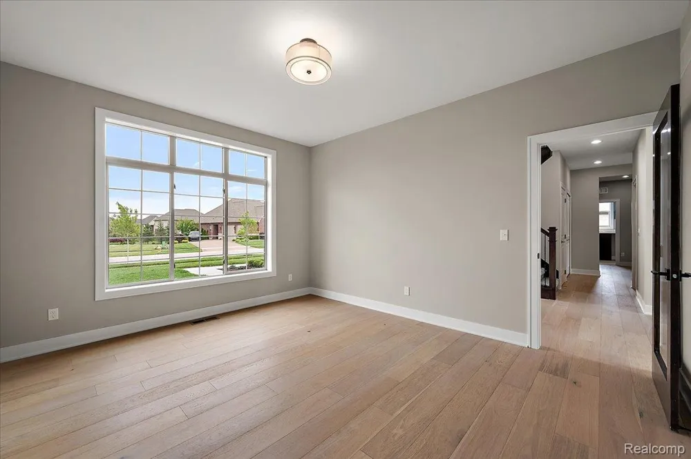 16199 VIA COLICO Macomb Township, MI 48042