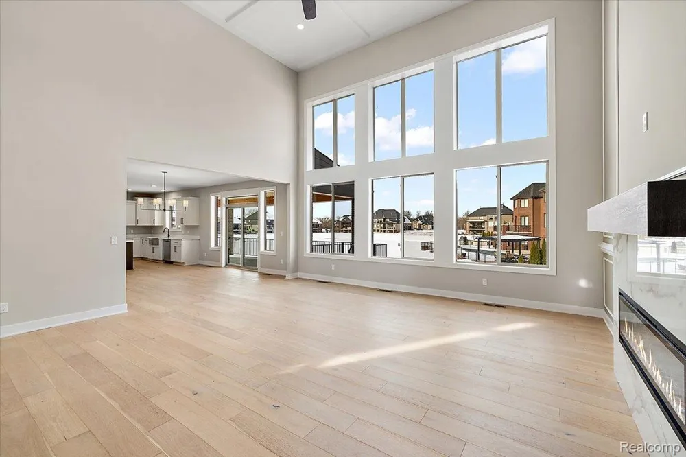 16199 VIA COLICO Macomb Township, MI 48042
