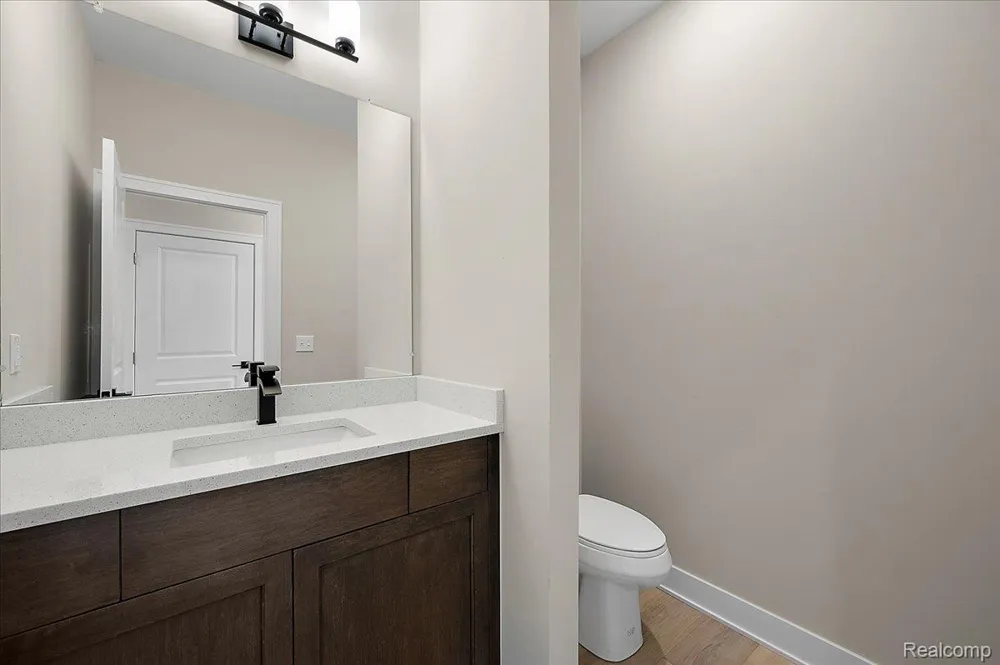 16199 VIA COLICO Macomb Township, MI 48042