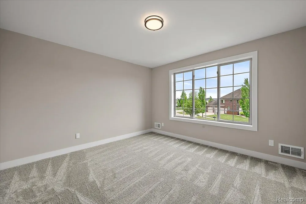 16199 VIA COLICO Macomb Township, MI 48042