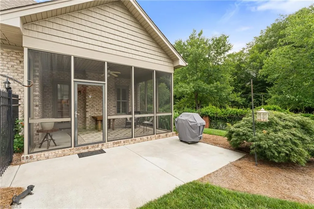 101 Mallard Glen Circle Winston-Salem, NC 27106