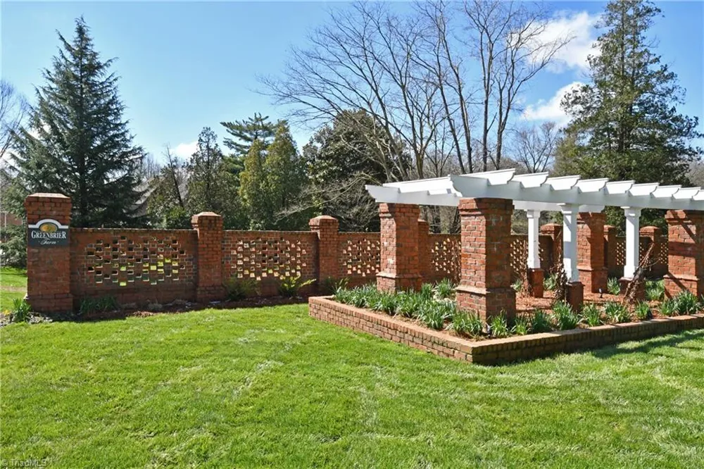 101 Mallard Glen Circle Winston-Salem, NC 27106