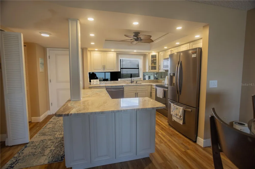 4525 COVE CIRCLE #1107 St Petersburg, FL 33708