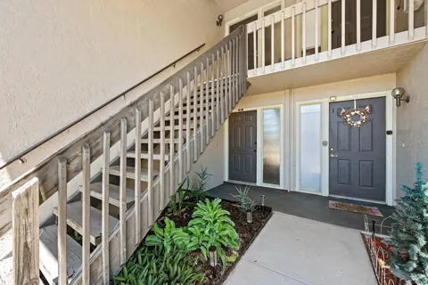5785 SUMMER SIDE LANE #4A