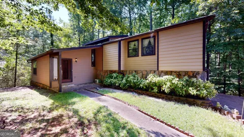 6562 Oakwood DR