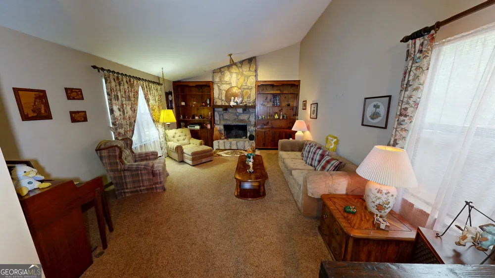 6562 Oakwood DR Douglasville, GA 30135