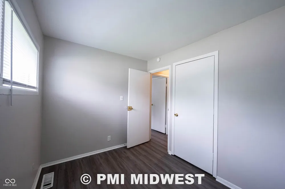 4939 Katherine Drive Indianapolis, IN 46226