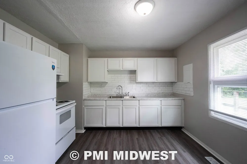 4939 Katherine Drive Indianapolis, IN 46226