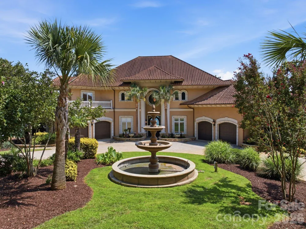 178 Mariner Pointe Lane Mooresville, NC 28117