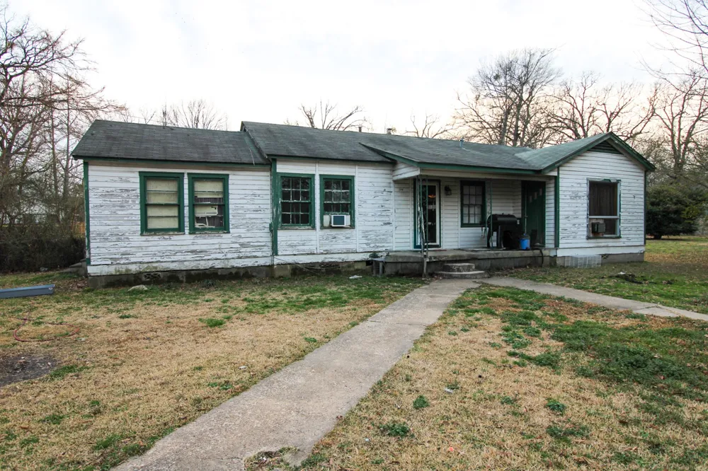 204 Roosevelt Hooks, TX 75561
