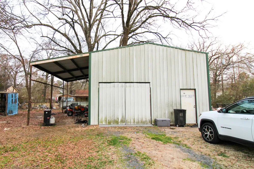 204 Roosevelt Hooks, TX 75561