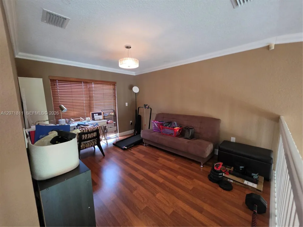 9352 SW 166th Ct Miami, FL 33196