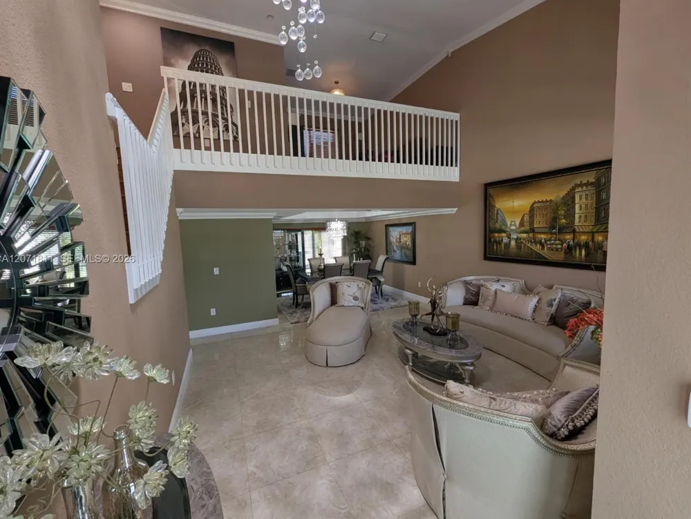 9352 SW 166th Ct Miami, FL 33196