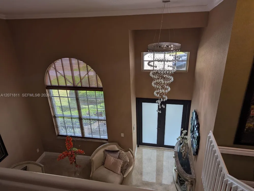 9352 SW 166th Ct Miami, FL 33196