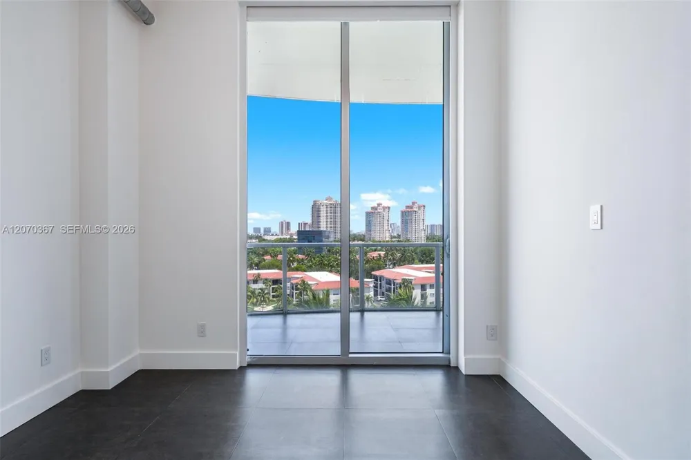 3029 NE 188th St #818 Aventura, FL 33180
