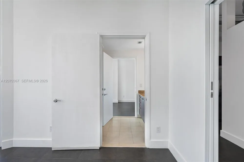 3029 NE 188th St #818 Aventura, FL 33180