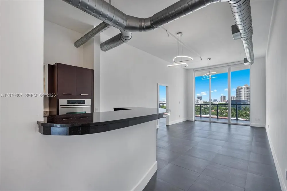 3029 NE 188th St #818 Aventura, FL 33180