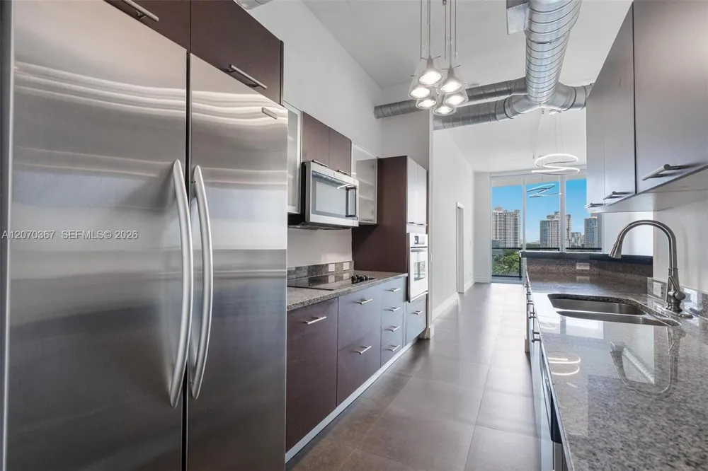 3029 NE 188th St #818 Aventura, FL 33180