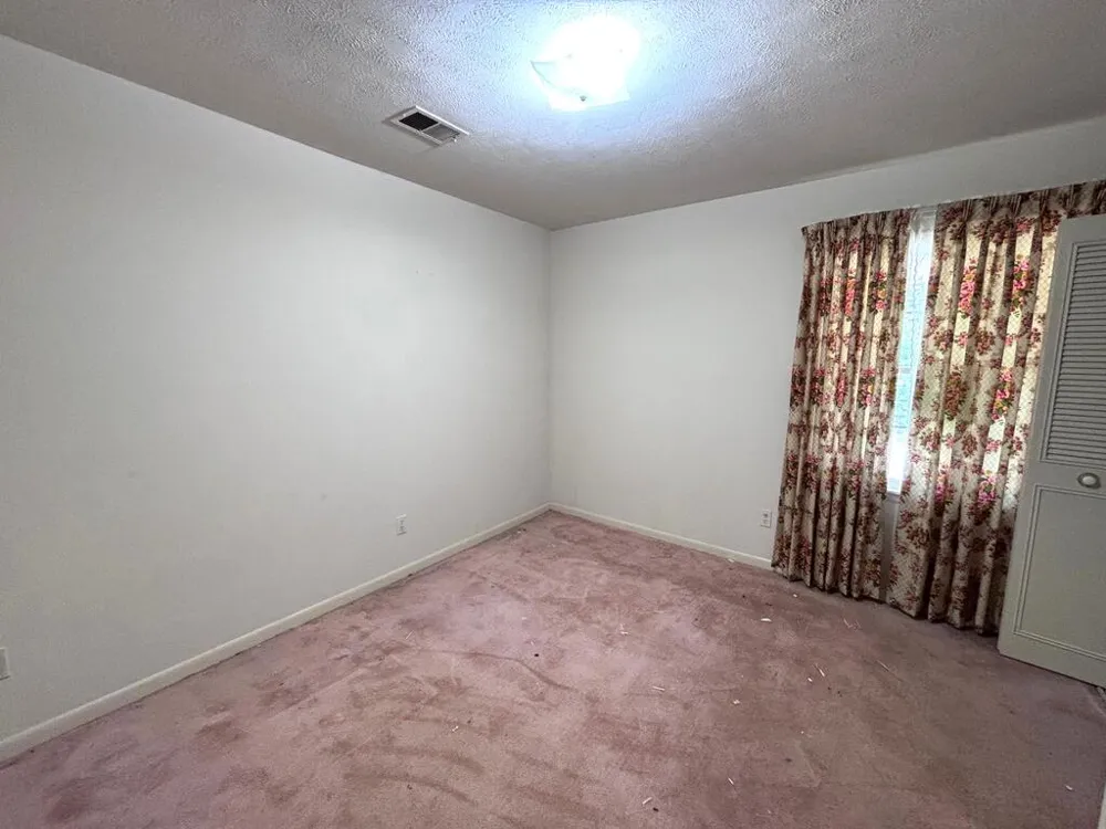 77 Humphrey Drive Columbus, GA 31907