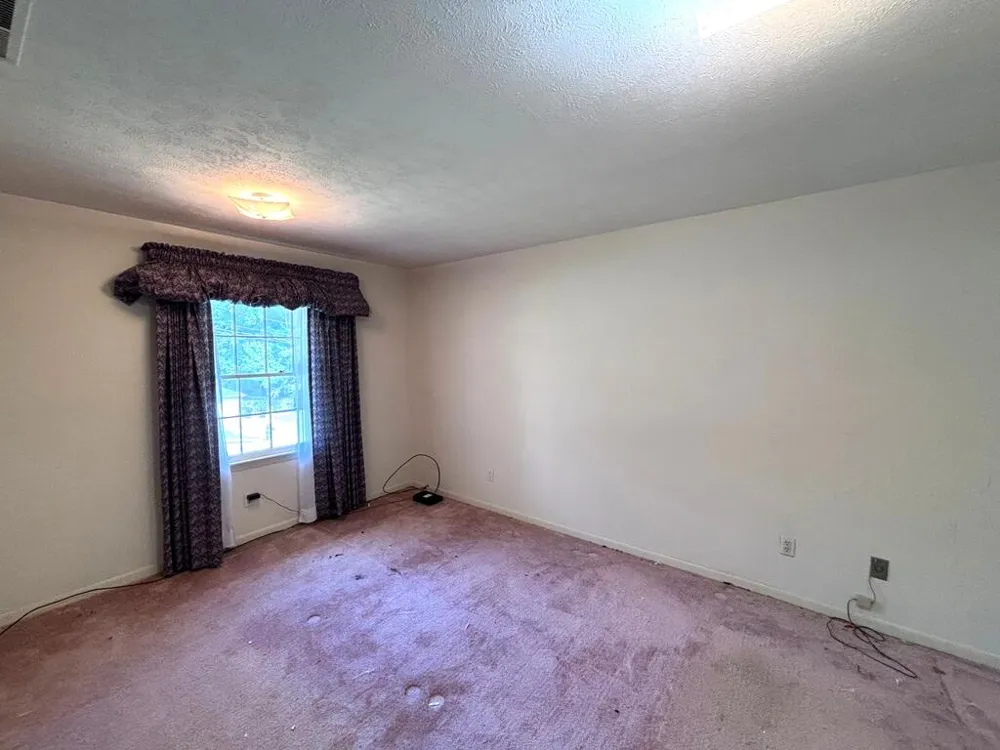 77 Humphrey Drive Columbus, GA 31907