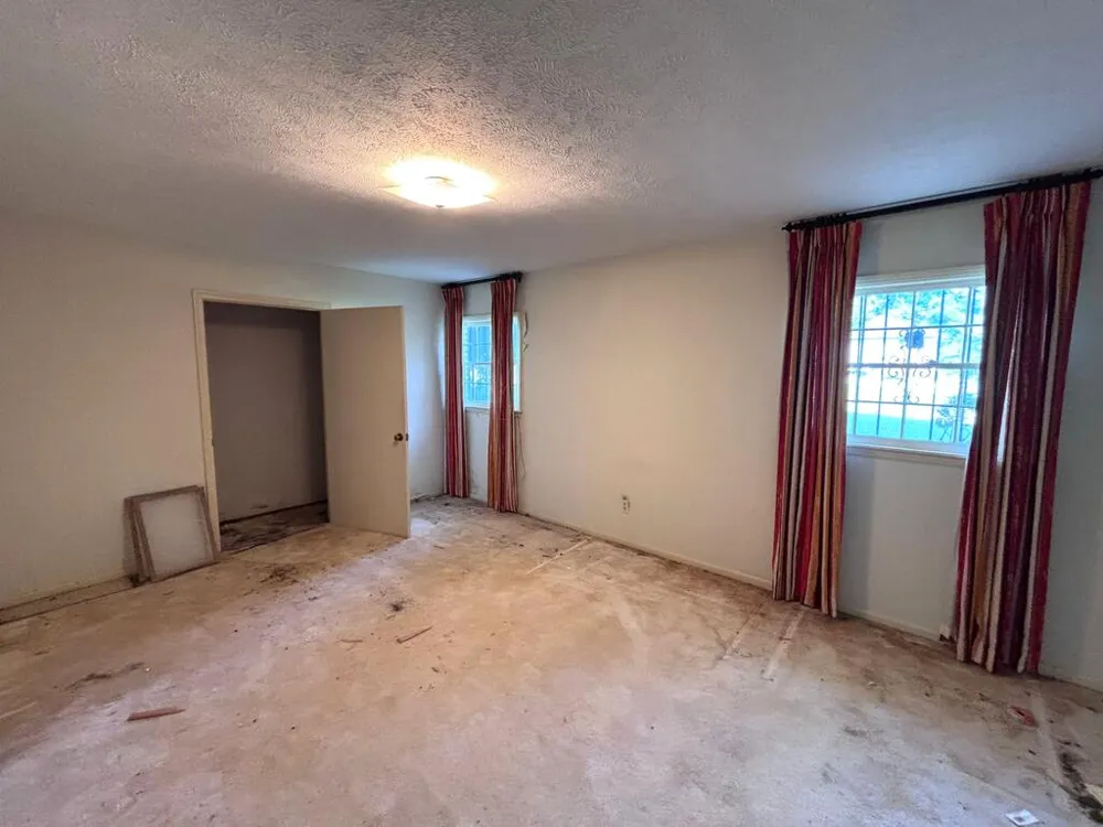 77 Humphrey Drive Columbus, GA 31907