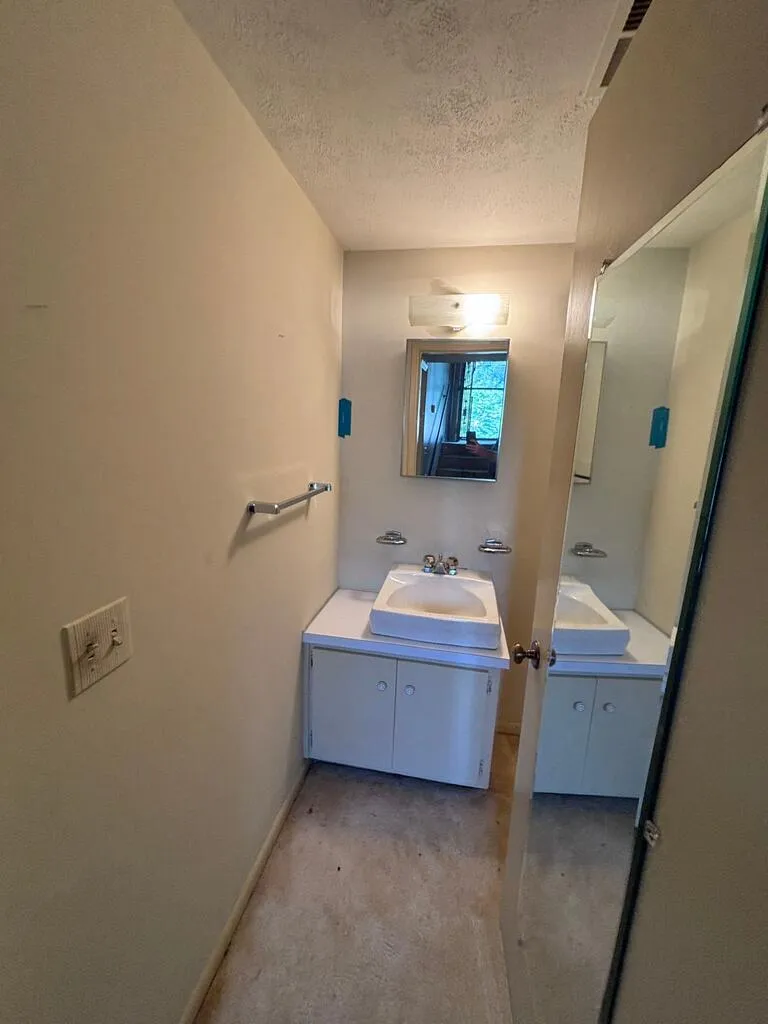 77 Humphrey Drive Columbus, GA 31907